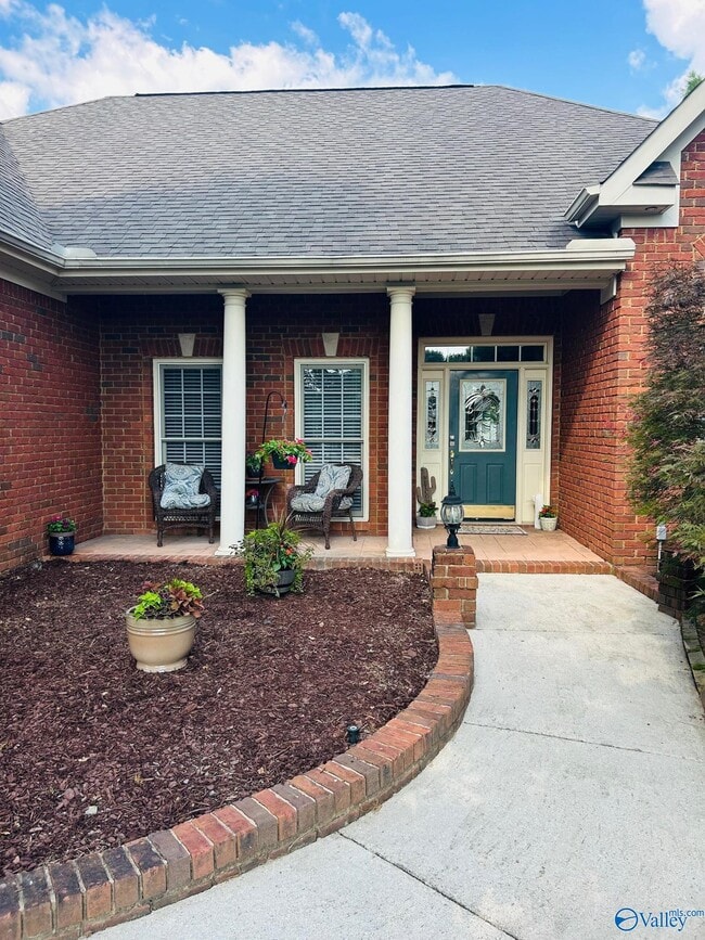 115 Misty Hollow Way in Huntsville, AL - Building Photo - Building Photo