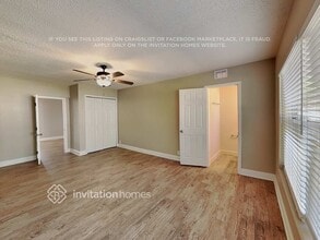 1333 Stately Oaks Dr NW in Winter Haven, FL - Foto de edificio - Building Photo