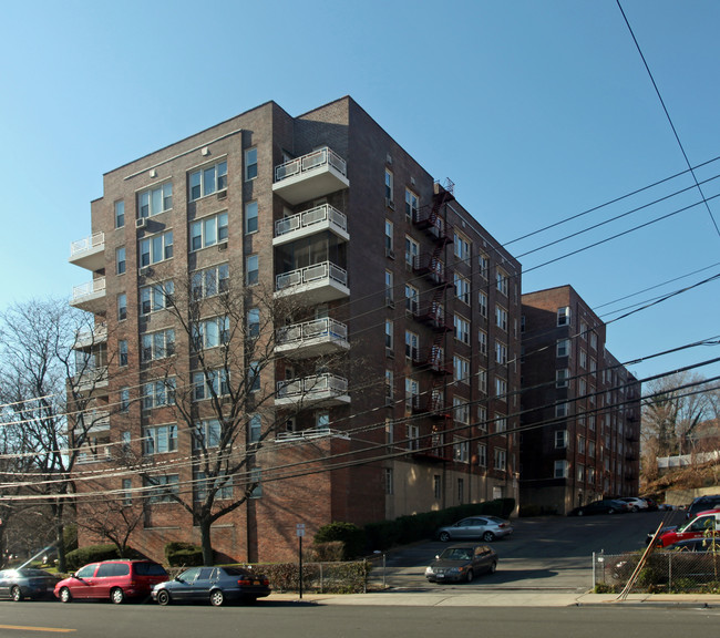 The Raybrook in Yonkers, NY - Foto de edificio - Building Photo