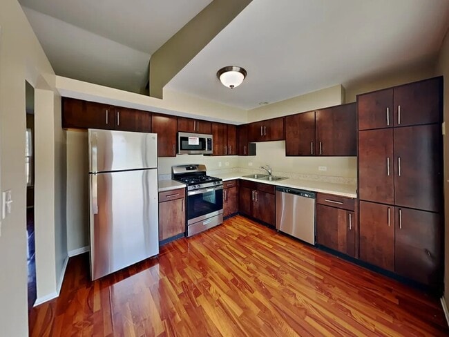 3746 Wesley Ave in Berwyn, IL - Building Photo - Building Photo