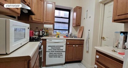 434 E 75th St in New York, NY - Building Photo - Building Photo