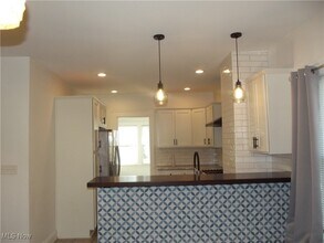 10918 Ashbury Ave in Cleveland, OH - Building Photo - Building Photo