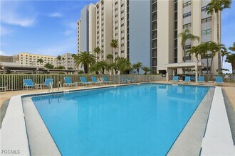 1925 Clifford St in Ft. Myers, FL - Building Photo - Building Photo