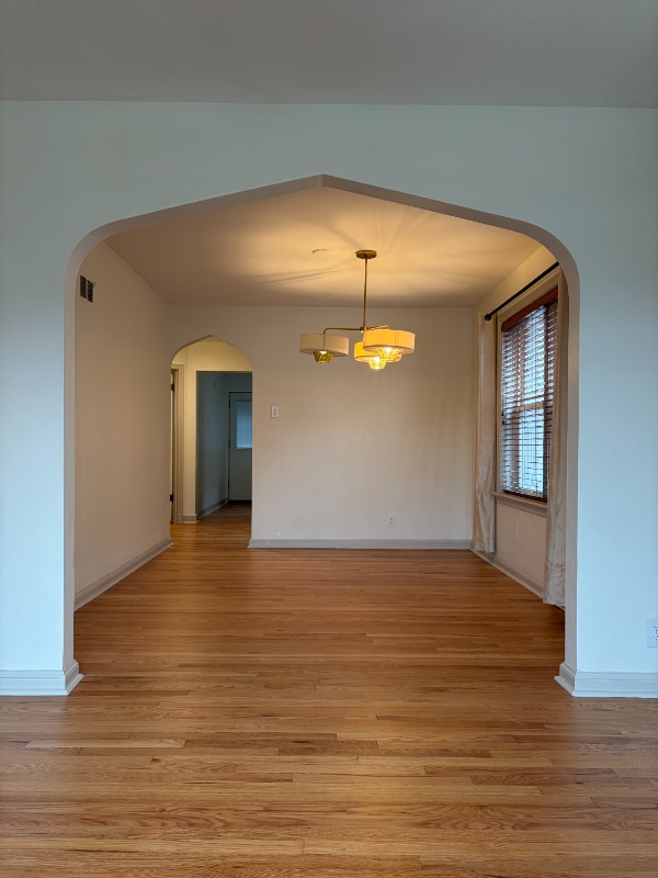 5665 Pernod Ave in St. Louis, MO - Building Photo - Building Photo