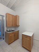 2551 Lincoln St, Unit Studio in Hollywood, FL - Foto de edificio - Building Photo