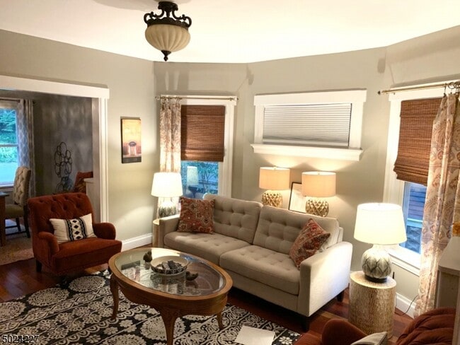 36 Burnet St in Maplewood, NJ - Building Photo - Building Photo