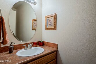 10115 E Mountain View Rd in Scottsdale, AZ - Building Photo - Building Photo