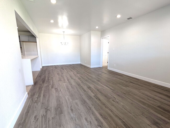 12602 Foxley Dr in Whittier, CA - Building Photo - Building Photo