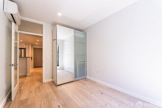 325 Clipper St in San Francisco, CA - Building Photo - Building Photo