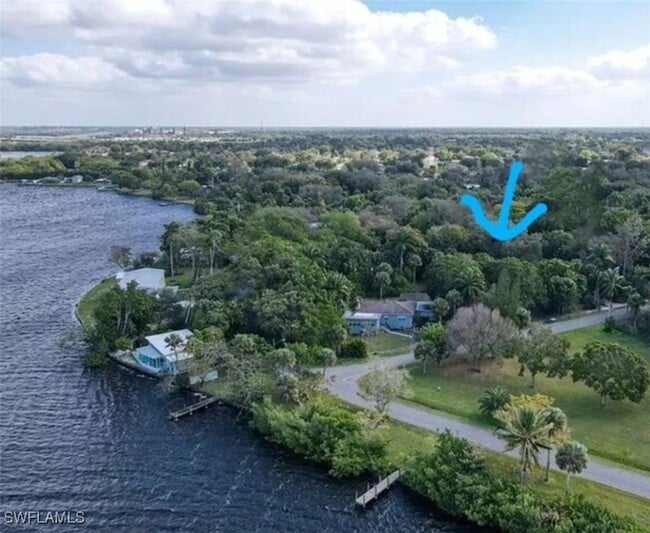 205 Delray Ave in Ft. Myers, FL - Building Photo - Building Photo