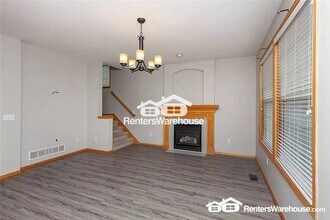 7732 Beechtree Ln in West Des Moines, IA - Building Photo - Building Photo