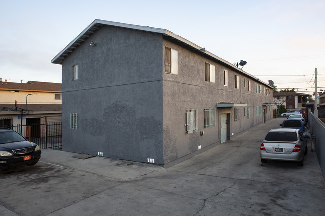 826 W Colden Ave in Los Angeles, CA - Building Photo - Building Photo