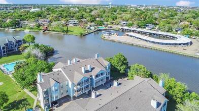 18617 Egret Bay Blvd in Houston, TX - Foto de edificio - Building Photo