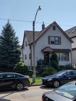 2436-B N Weil St in Milwaukee, WI - Building Photo