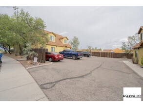 2381 N 4th Ave in Tucson, AZ - Building Photo - Building Photo