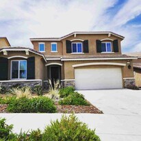 26065 Plumcot Dr in Corona, CA - Building Photo