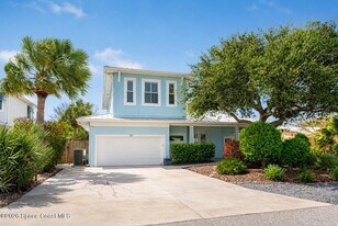 311 3rd Ave in Melbourne Beach, FL - Building Photo