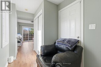 18 Boone Ln in Ajax, ON - Building Photo - Building Photo