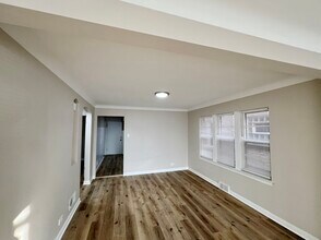 1515 Maple Ave in Berwyn, IL - Foto de edificio - Building Photo