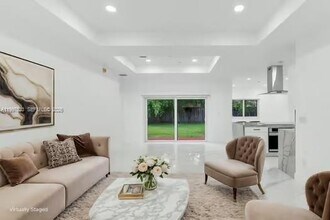 4127 NE 30th St in Homestead, FL - Building Photo - Building Photo