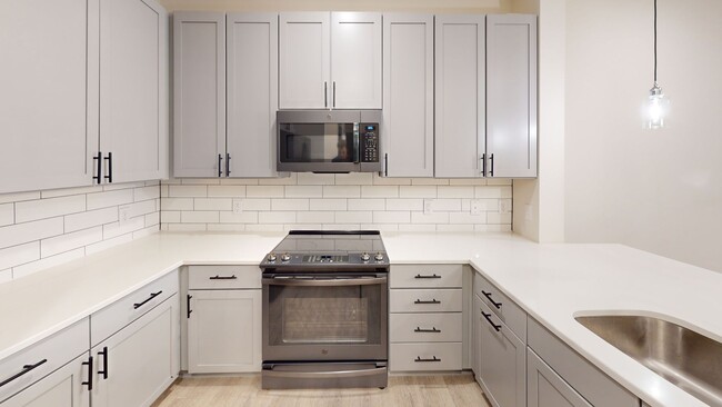 property at 3630 N Davidson St