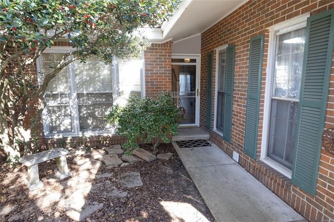 2043 Hazel Hedge Ln in Montgomery, AL - Building Photo - Building Photo