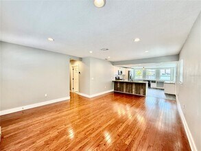 3419 W Empedrado St in Tampa, FL - Building Photo - Building Photo