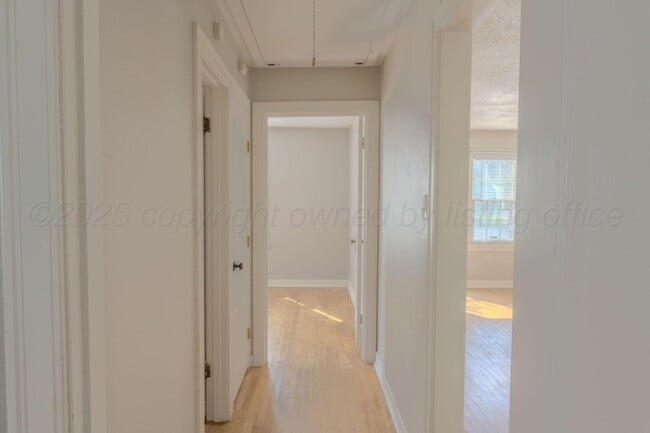 property at 1312 N Russell St