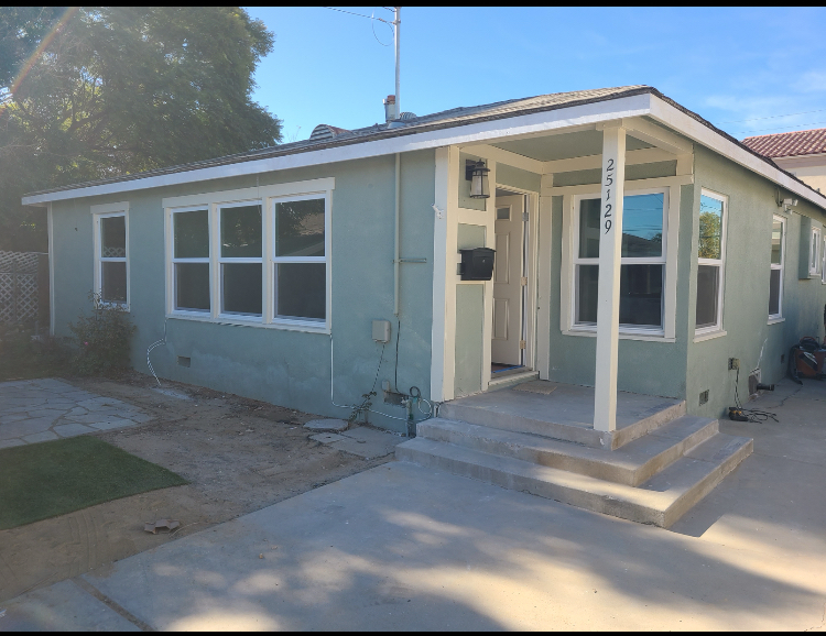 25129 Woodward Ave, Unit Woodward in Lomita, CA - Building Photo