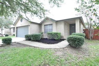 1116 Porterfield Dr in Austin, TX - Building Photo - Building Photo
