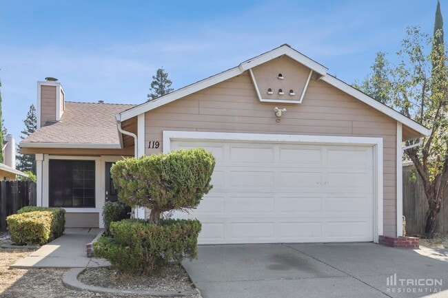 119 Catalpa Ln