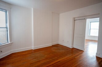 1104 1/2 N High St, Unit A in Columbus, OH - Building Photo - Building Photo