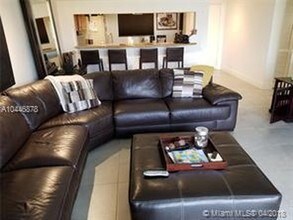 8045 SW 107th Ave-Unit -Unit101 in Miami, FL - Building Photo - Building Photo