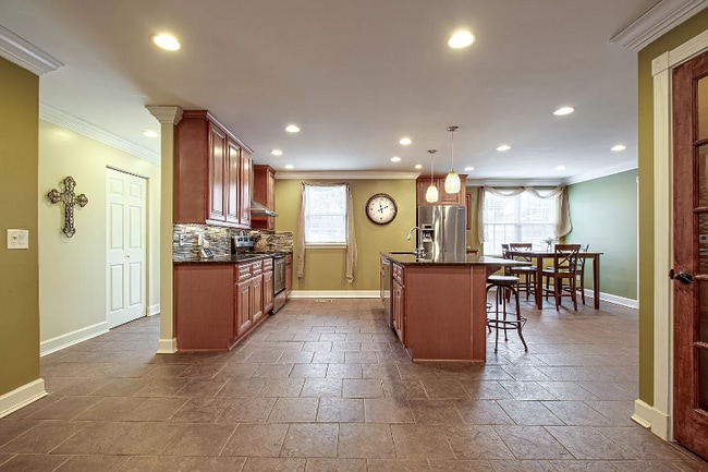 191 Northlake Dr in Hendersonville, TN - Foto de edificio - Building Photo