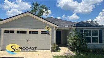 7841 Mariner St in Jacksonville, FL - Building Photo
