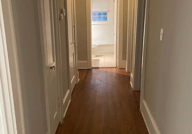 1586 Olympian Way SW in Atlanta, GA - Building Photo - Building Photo