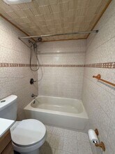 4855 NW 7th St in Miami, FL - Building Photo - Building Photo