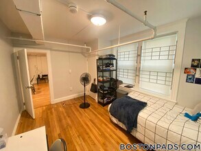 1450 Commonwealth Ave in Boston, MA - Building Photo - Building Photo