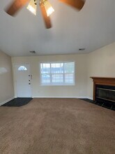 708 Covington Ct in Hubert, NC - Building Photo - Building Photo