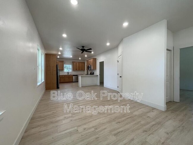 556 Humboldt Ave in Chico, CA - Building Photo - Building Photo