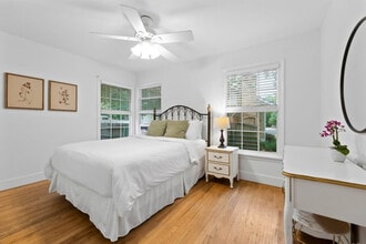 4501 Banister Ln in Austin, TX - Building Photo - Building Photo