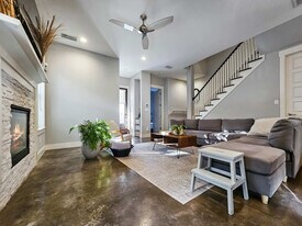 803B Dawson Rd in Austin, TX - Building Photo