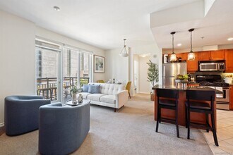 1240 India St in San Diego, CA - Building Photo - Building Photo