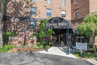 Charles Place in Westlake, OH - Building Photo - Building Photo