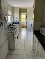 10 Fessenden Rd, Unit 2 in Arlington, MA - Building Photo