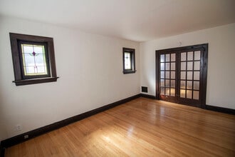 3833 Dunnica Ave, Unit 3835 A in St. Louis, MO - Building Photo - Building Photo