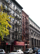 118-120 Elizabeth St in New York, NY - Building Photo - Building Photo