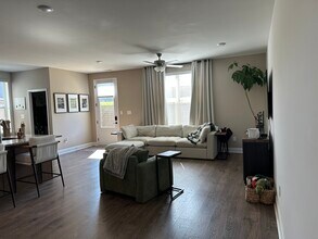 1615 Mountain Quail Cir in Maryville, TN - Foto de edificio - Building Photo