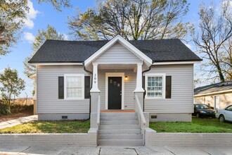 209 Pryor St in Gastonia, NC - Building Photo - Building Photo