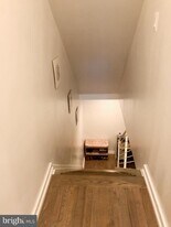 400 Riggs Rd NE in Washington, DC - Building Photo